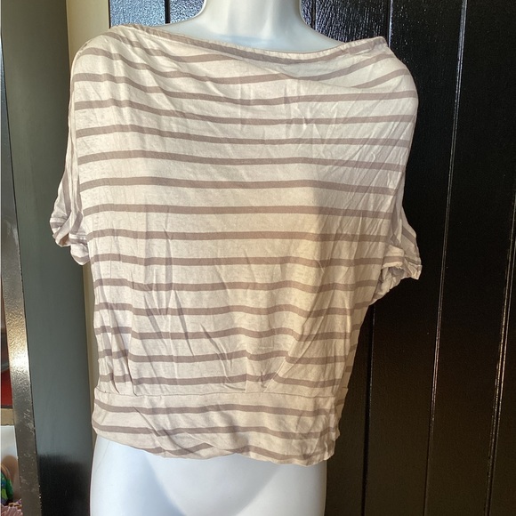 Cotton Linen Blend Shirt - Picture 2 of 6